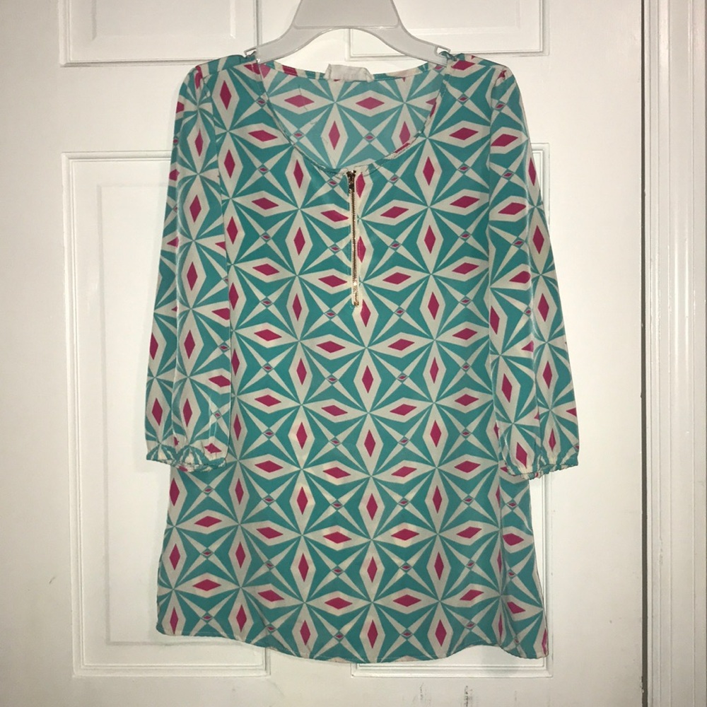 Patterned blouse size small